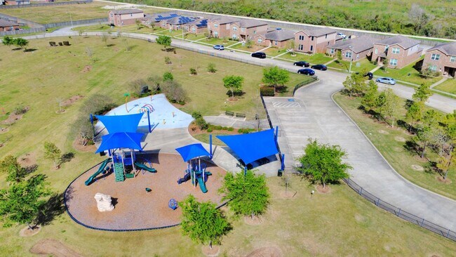 Building Photo - 2430 Regatta Ln