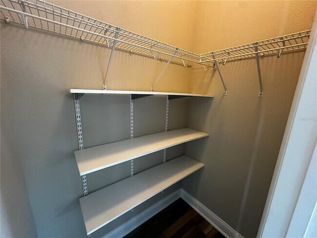 Building Photo - 9319 Richet Pl