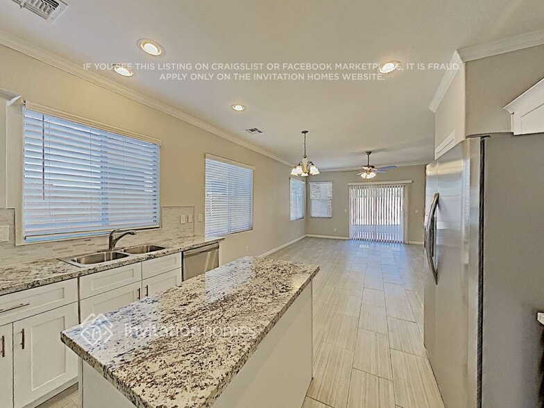 Building Photo - 4568 E Murrieta Rd