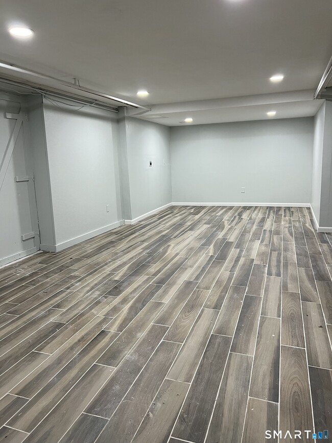 Building Photo - 244 Walsh Ave