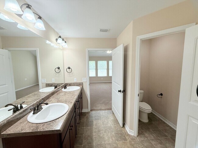 Building Photo - Charming 3 Bed/2 Bath - Willow Glen