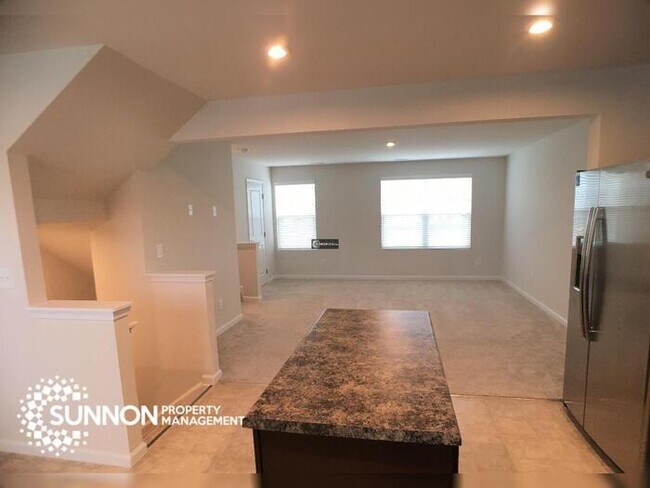 Building Photo - New Construction 3 BR & 1 Car Garage
