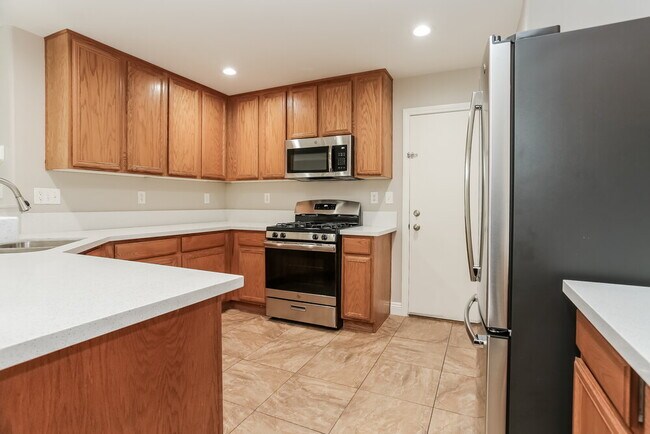 Building Photo - 5820 Gemstone Peak St