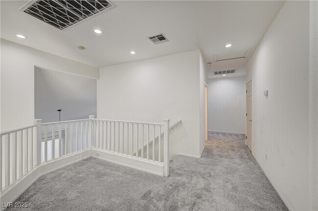 Building Photo - 57 Voltaire Ave