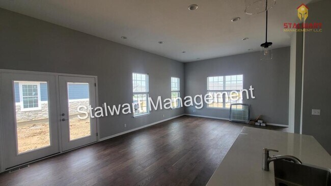 Building Photo - 15824 Riley St