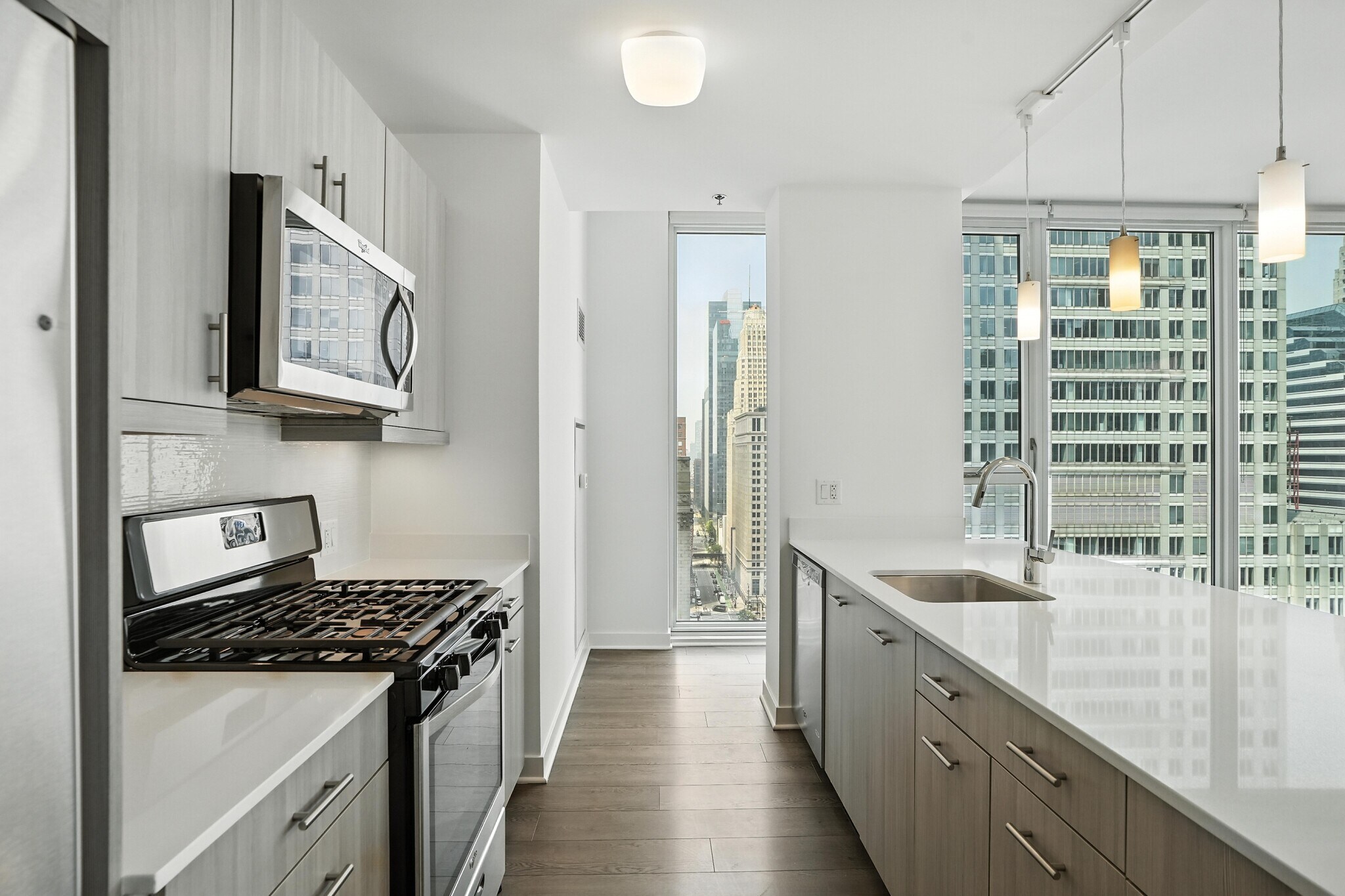 Building Photo - 37 W Randolph St