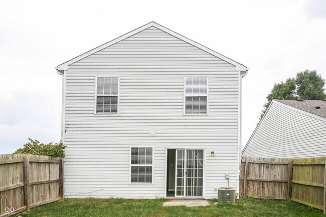 Building Photo - 4506 Redcliff S Ln
