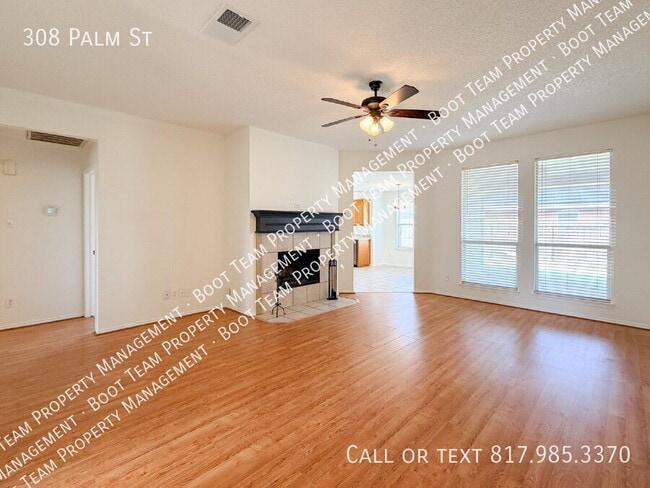 Building Photo - 308 Palm St