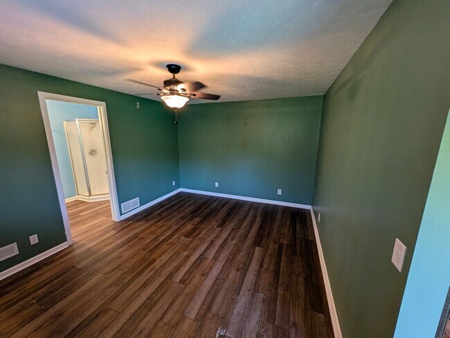 Building Photo - 13908 Rahn Blvd