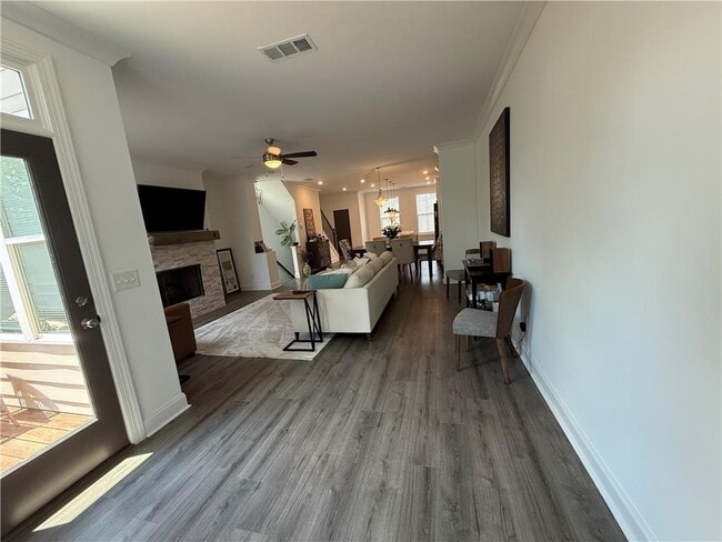 Building Photo - 3304 Angora Aly