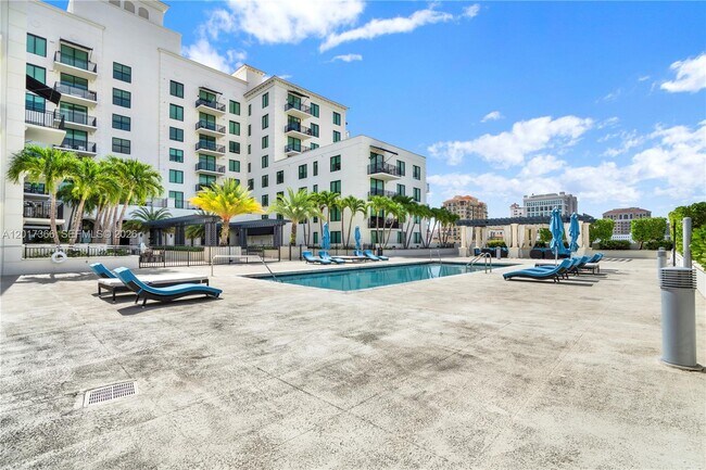 Building Photo - 1300 Ponce de Leon Blvd