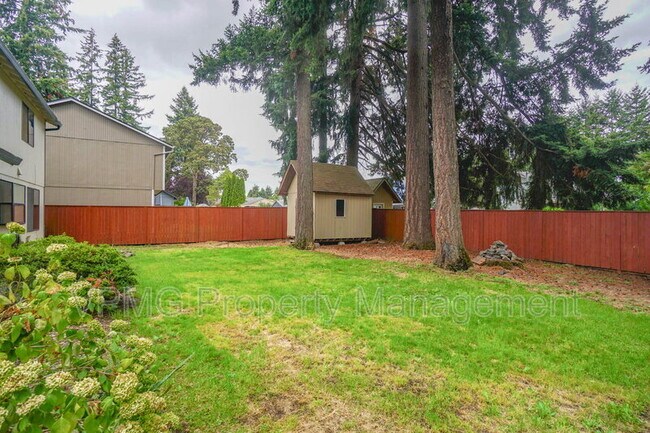 Building Photo - 4017 NE 157th Ave