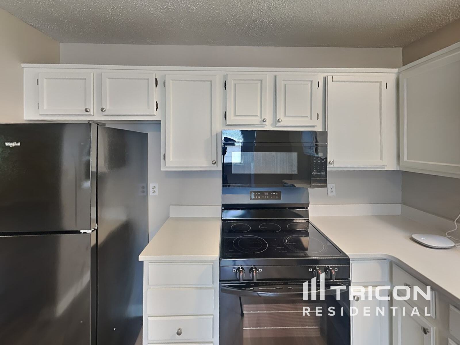 Building Photo - 6631 Flat Rock Dr