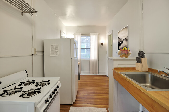 Floorplan - Summit Hill Apartments