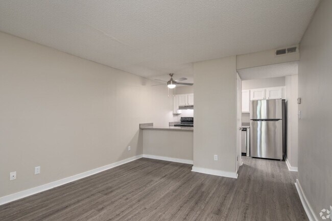 Interior Photo - Valley Crest + Park