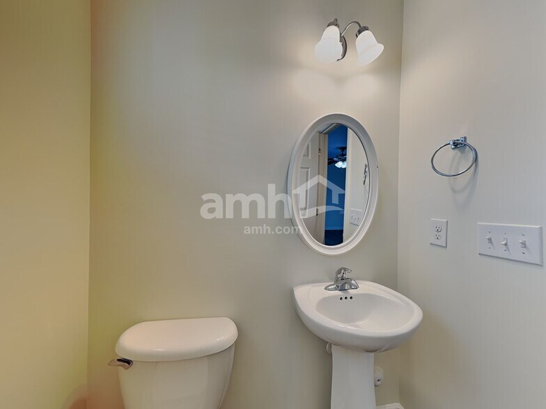 Building Photo - 4019 Tarrant Trace Cir