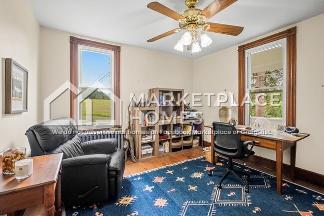 Building Photo - 227 Pine Knob Rd