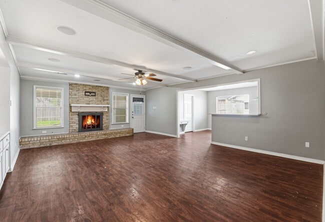 Building Photo - 7215 Ridge Oak Dr