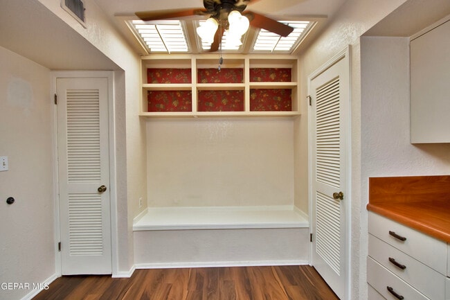 Building Photo - 5710 Mira Grande Dr