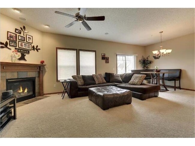 Building Photo - 16709 50th Ct N