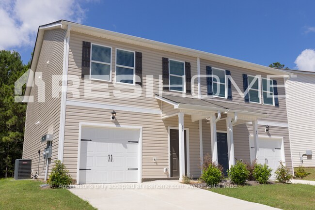 Primary Photo - 491 Oakwood Dr NW