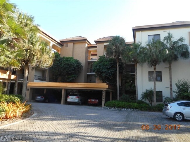 Building Photo - 6770 Pelican Bay Blvd