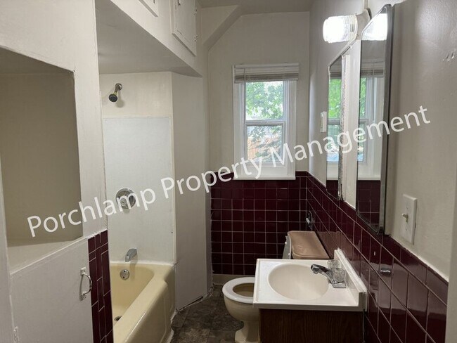 Building Photo - 1780 Ruddiman St
