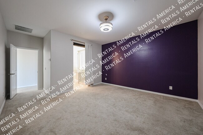 Building Photo - 11128 S 54th Ln