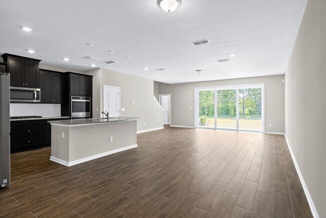 Building Photo - 3 bedroom in St. Augustine FL 32092