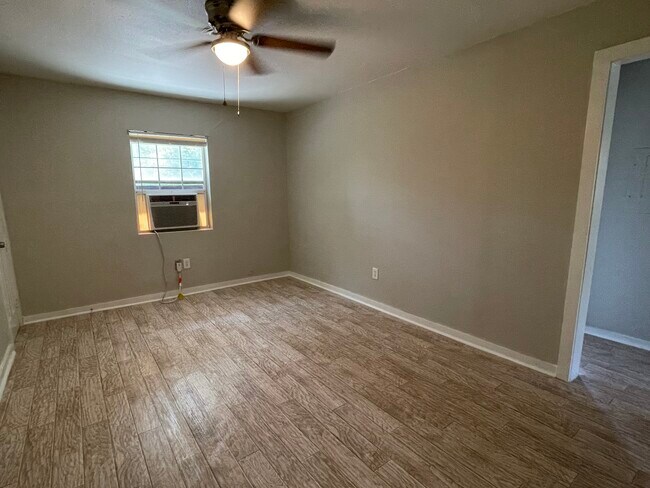 Living Room - 6726 Burkett St