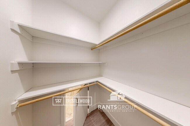 Building Photo - Brand New! Modern Home in Trestlewood – Where Comfort Meets Community!