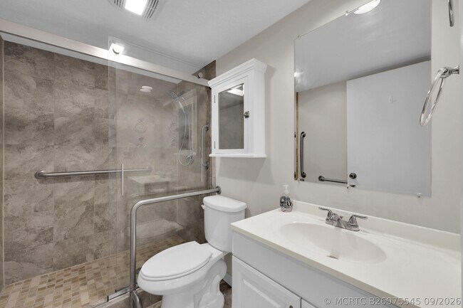 Building Photo - 5857 SE Windsong Ln