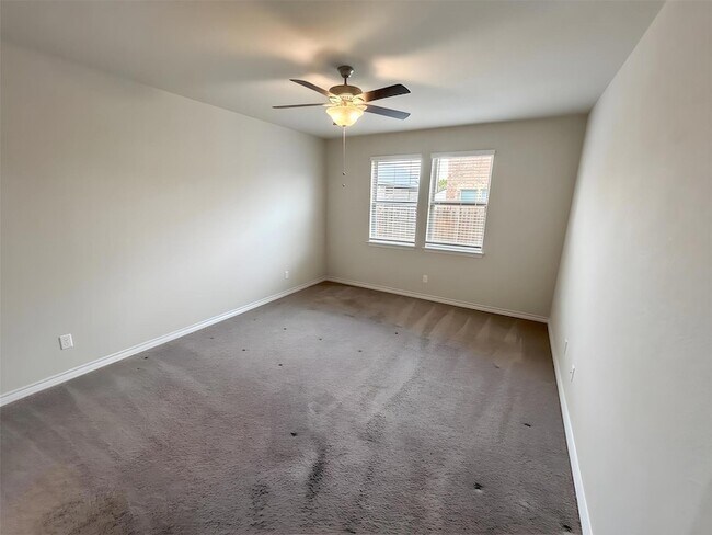 Building Photo - 729 Aliso Trail