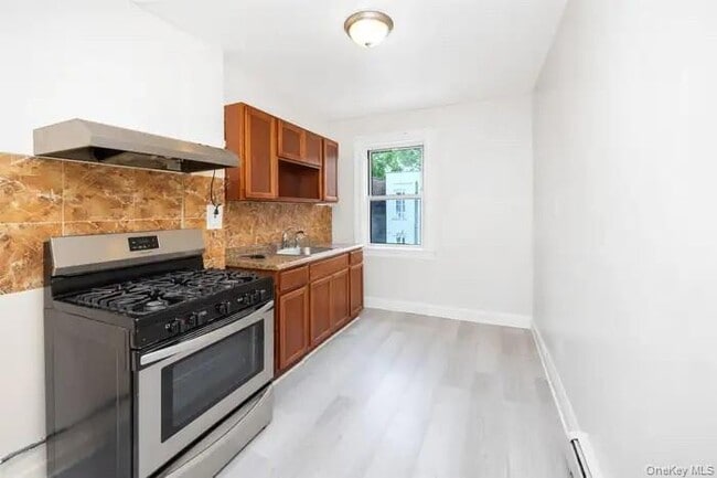 Building Photo - 88-08 88th St