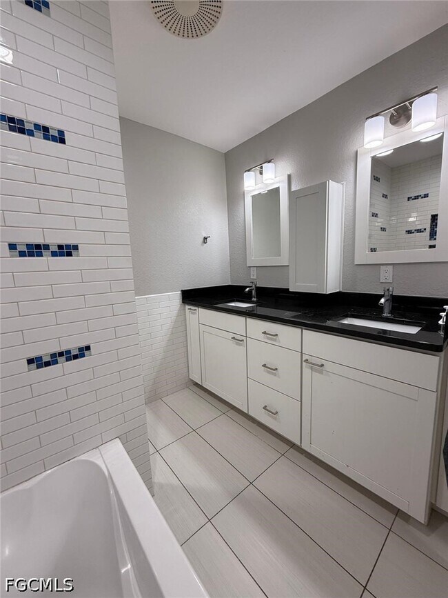 Building Photo - 4797 Albacore Ln