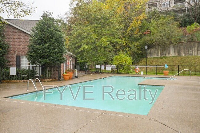 Building Photo - 6820 Hwy 70 S