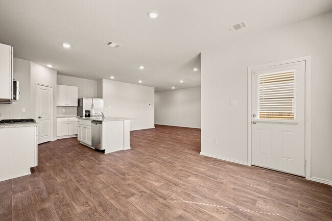 Building Photo - BRAND NEW HOUSE LOCATED IN RIVERSTONE AT WESTPOINTE SAN ANTONIO TX 78253