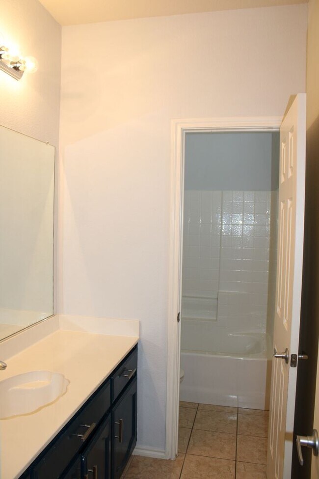 Building Photo - COMING SOON! ACCEPTING APPLICATIONS!