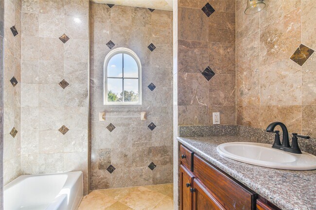 Building Photo - 12446 Willis Waukegan Rd