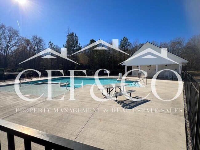 Building Photo - Spacious 5-Bedroom Home with Loft, 2-Car Garage & Neighborhood Amenities