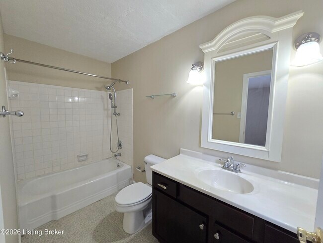 Building Photo - 2831 Goose Creek Rd