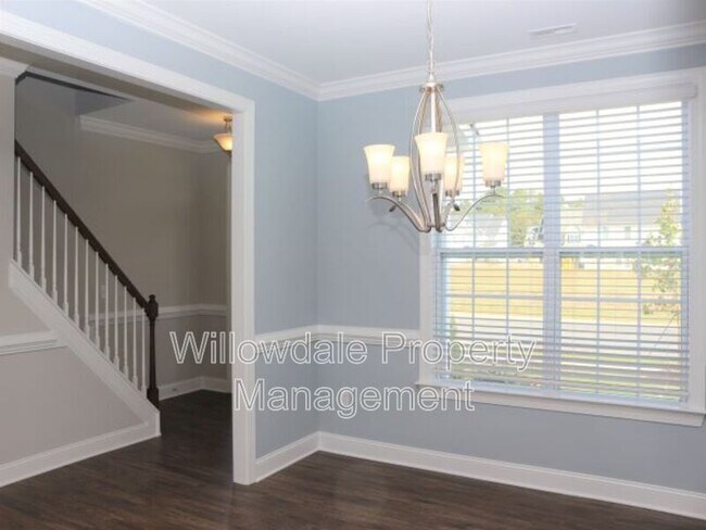 Building Photo - 1121 Matisse Dr