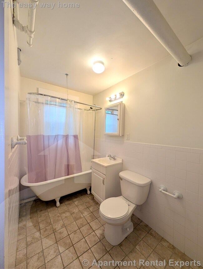 Building Photo - 155 Summer St