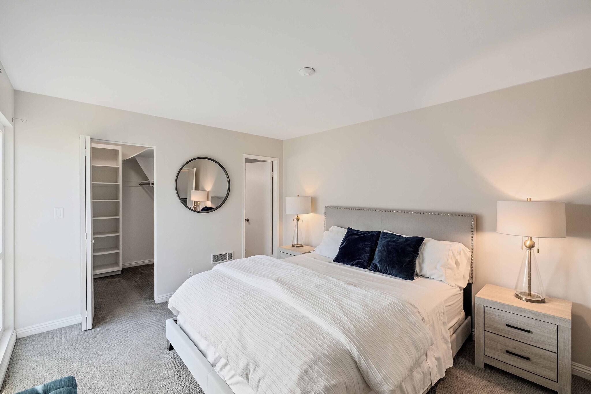 Building Photo - 650 The Village