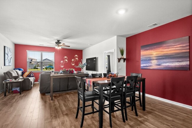 Building Photo - 3927 Nandina Ct