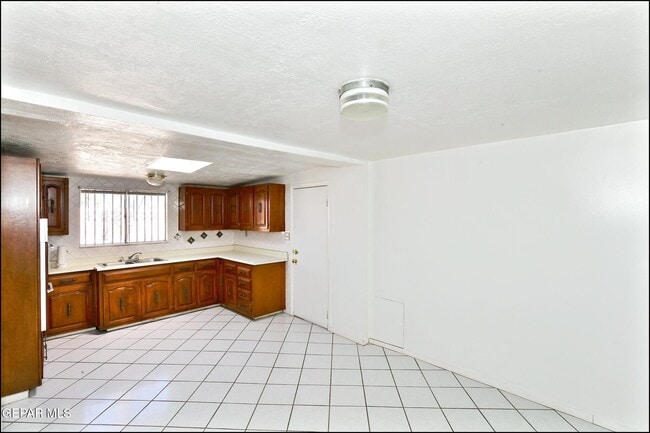 Building Photo - 7817 Caliche Dr