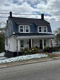 Building Photo - 315 High St