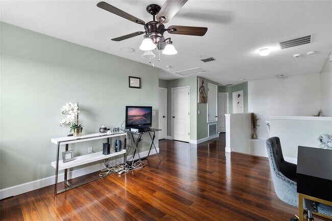 Building Photo - 15210 Montesino Dr