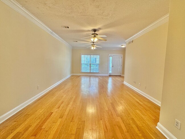 Building Photo - AVAILABLE NOW [NO PETS PERMITTED]
