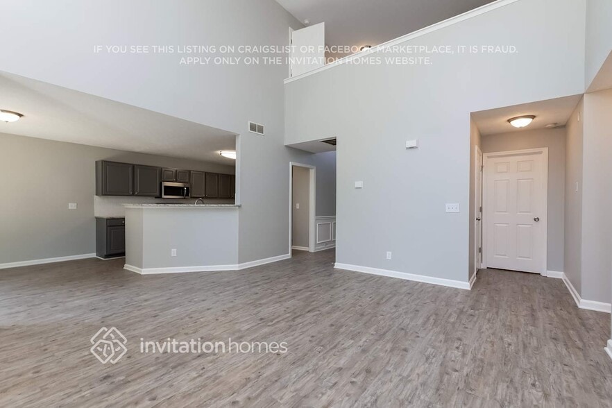 Building Photo - 3058 Kirkwood Dr NW